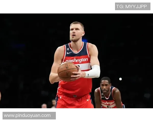 克里斯塔普斯波尔津吉斯的篮球生涯与未来发展展望